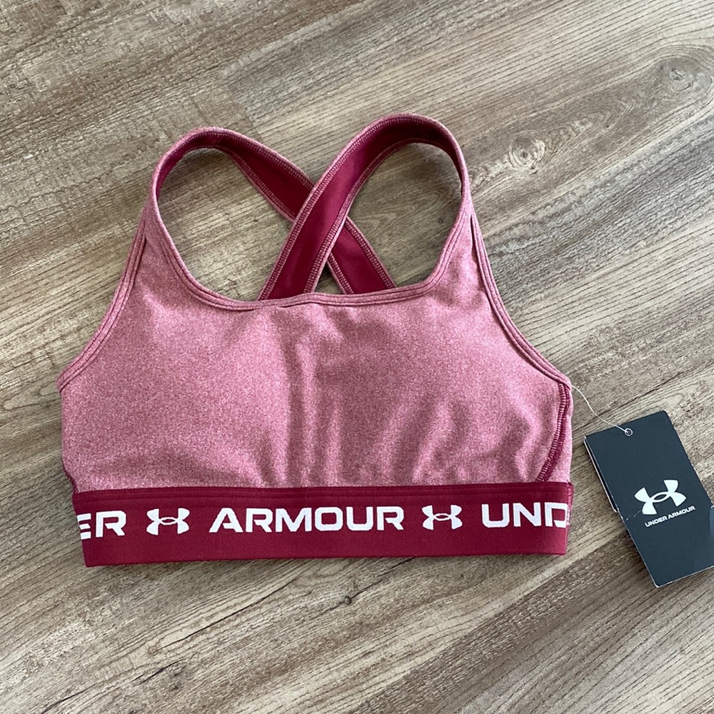 New! Under Armour Women’s Crossback Medium Support Sports Bra